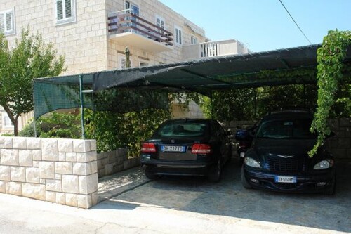 Apartmani Jerka - Brač Supetar
