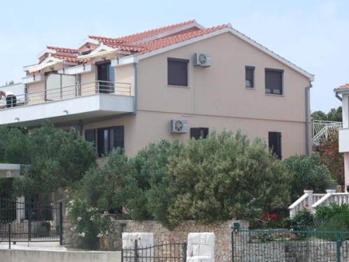 Apartmani Villa Neda - Sevid