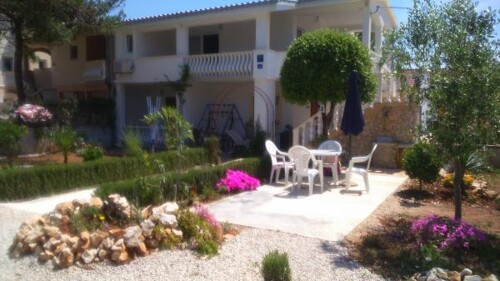 Apartmani Pavlinić - Vir