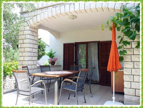 Apartmani Jure - Brač Postira