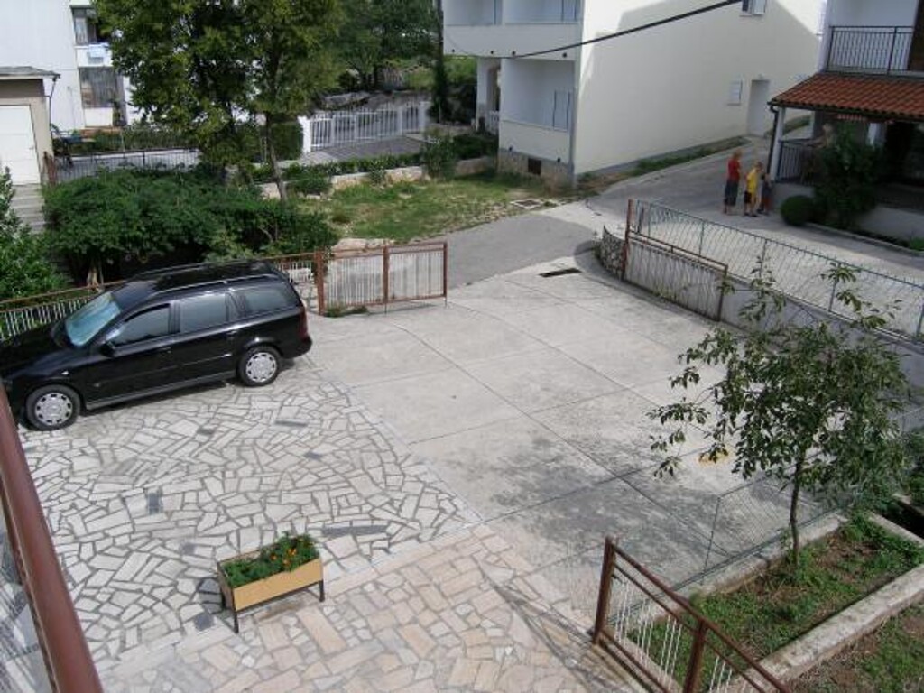 Image 3811862 - 3