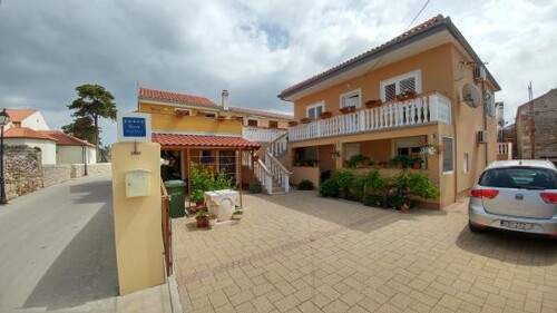 Apartmani Barnimir - Nin