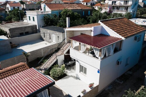 Apartmani Nevena - Pirovac