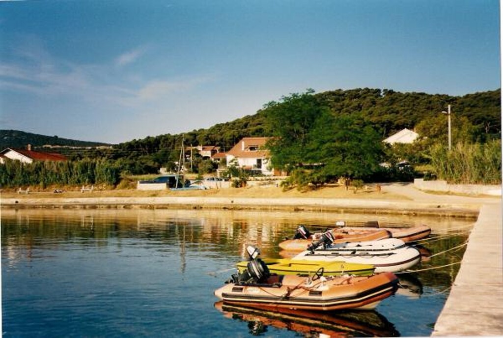Image 3812863 - 5
