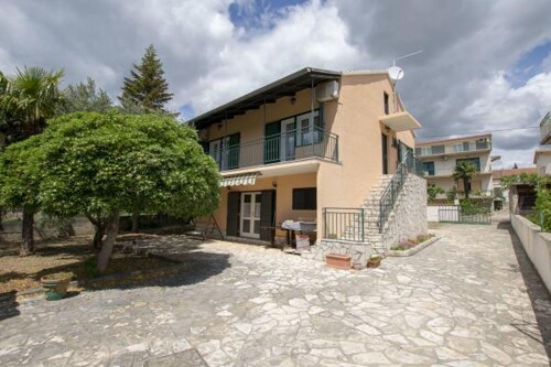Apartman Zlatko - Pirovac