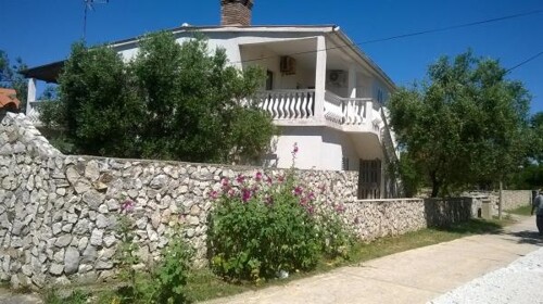 Apartmani Karlo - Silba