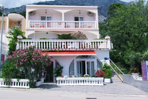 Apartmani Manuela - Baška Voda
