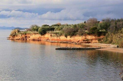 Thumbnail 3839046 - 8