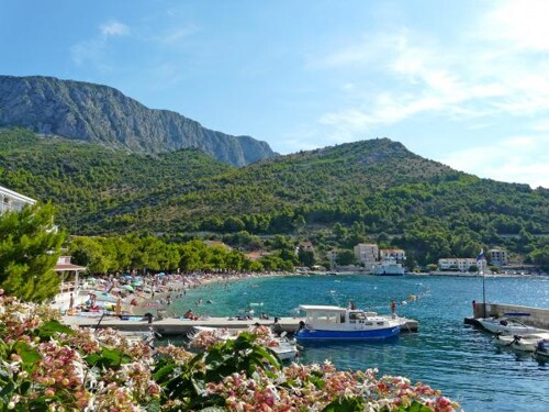 Thumbnail 3839239 - 6