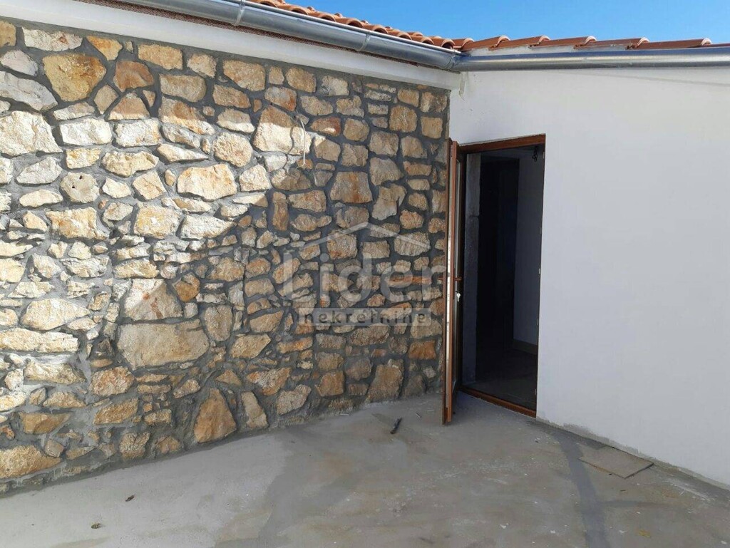 Image 3840406 - 7