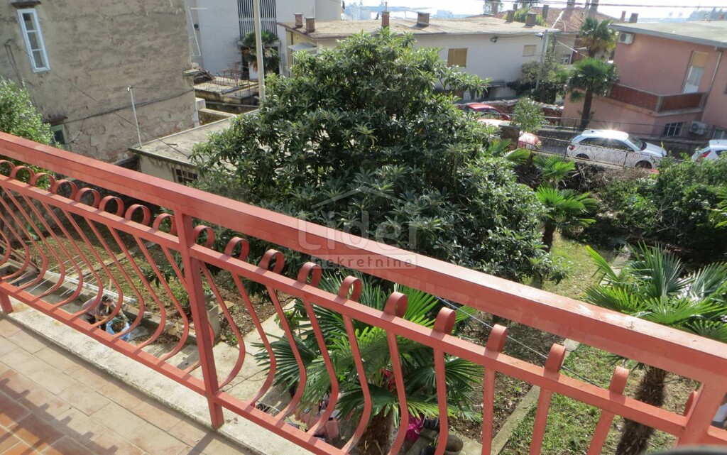 Image 3846845 - 14