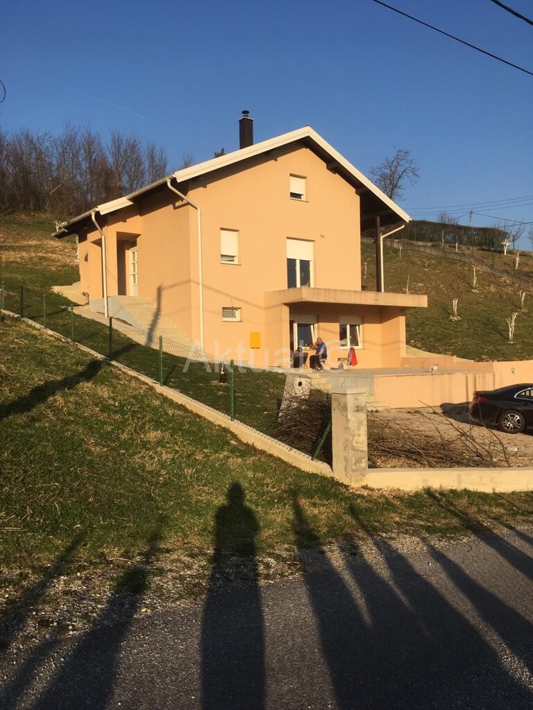 Image 3847056 - 6