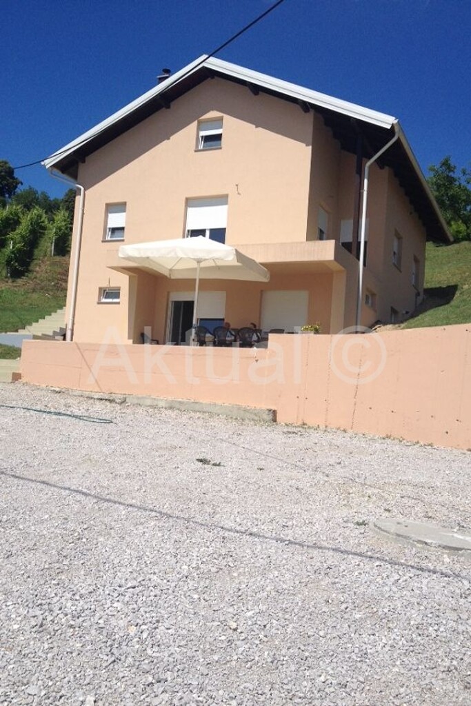 Image 3847056 - 3