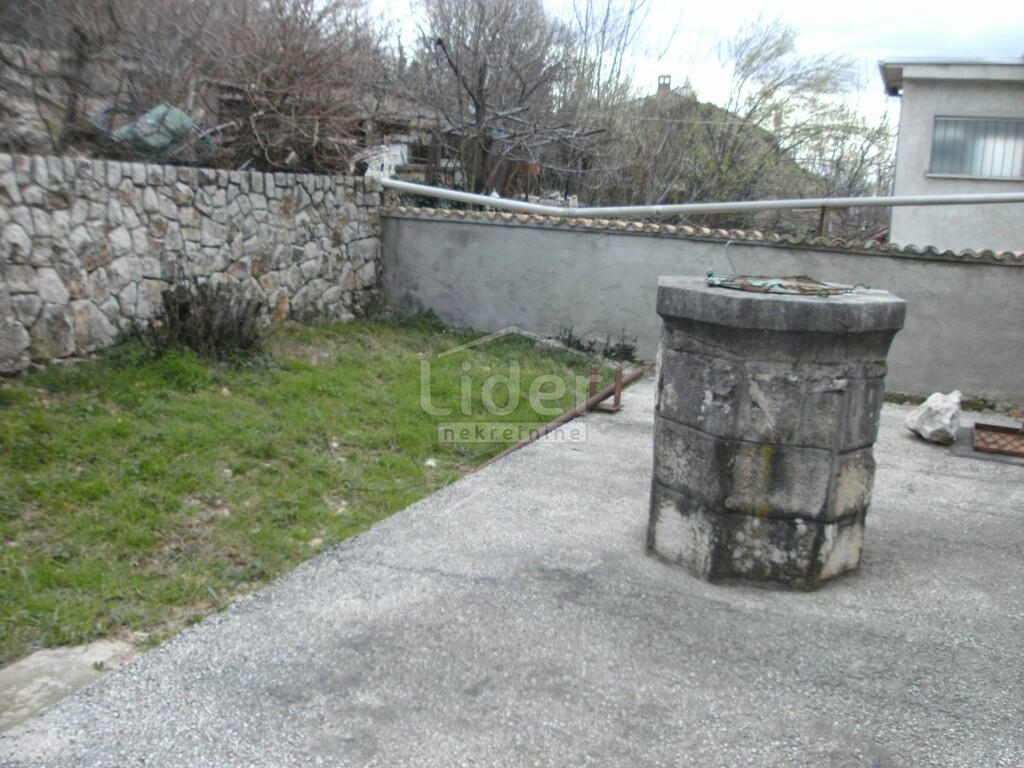 Image 3890888 - 12