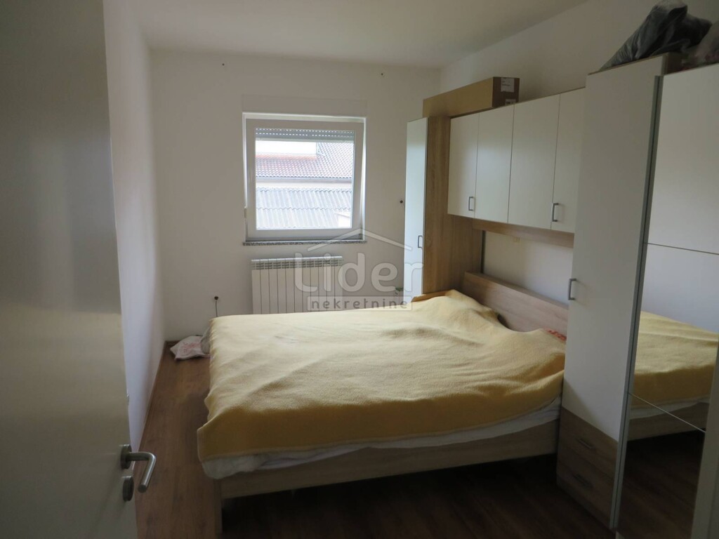 Image 3915241 - 8