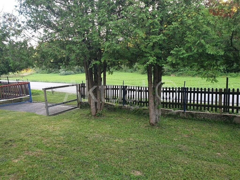 Image 4019032 - 12