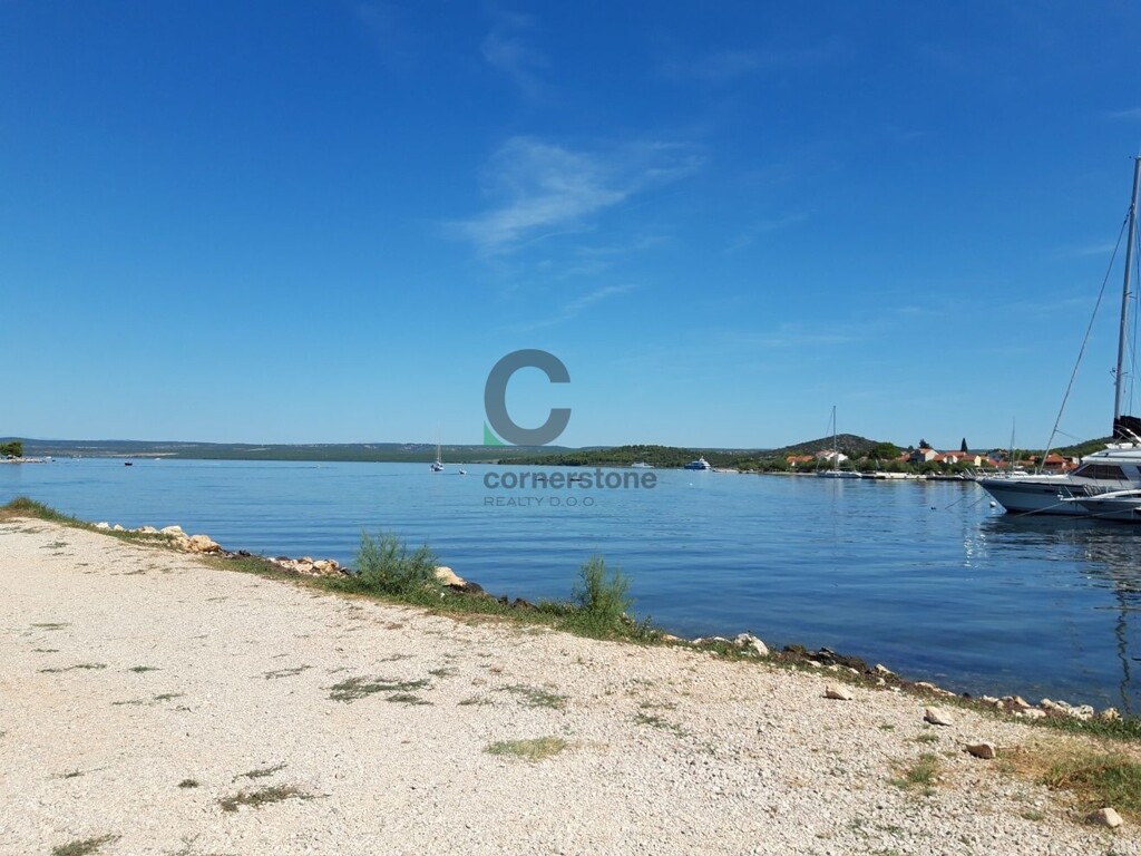 Image 4064791 - 15