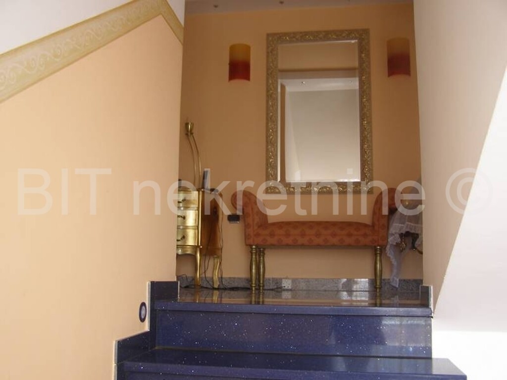 Image 4205417 - 9