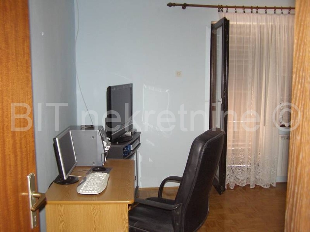 Image 4205433 - 13