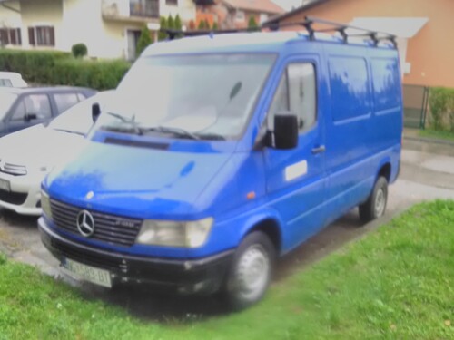 Thumbnail 4211105 - 12