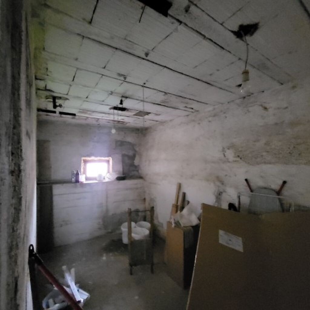 Image 4221177 - 12