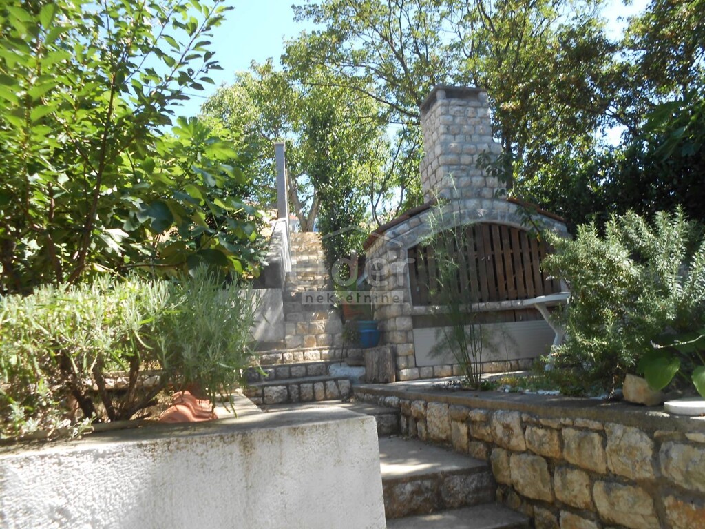 Image 4281898 - 6