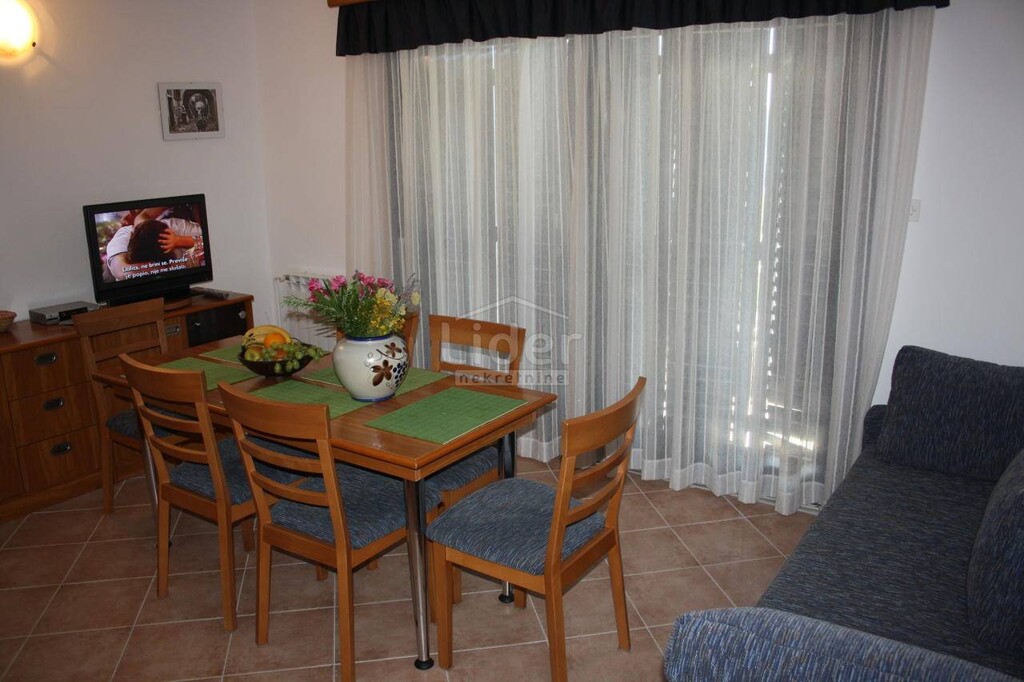 Image 4289493 - 12