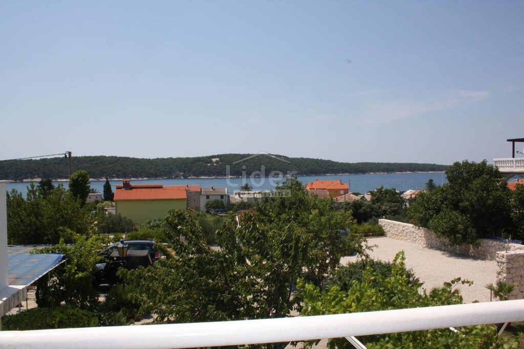 Image 4289493 - 9