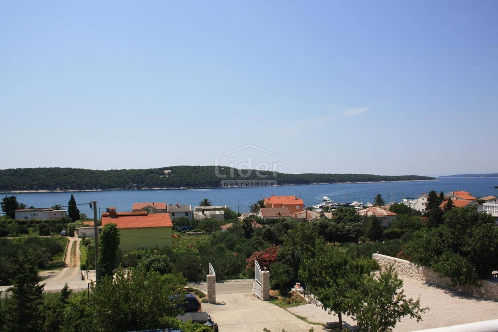Image 4289493 - 7