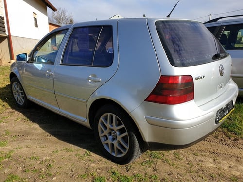 Volkswagen Golf IV 2004.g. 182669km 1.9 tdi 1896 cm3 74kw kao nov
