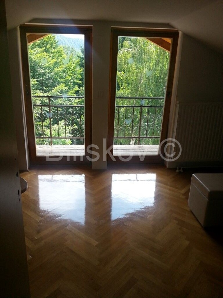 Image 4322037 - 7