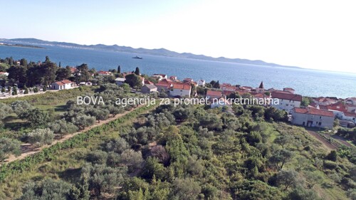 Poljoprivredno zemljište 4000 m2 na Diklu, Zadar *200 m OD MORA* *POGLED MOR...