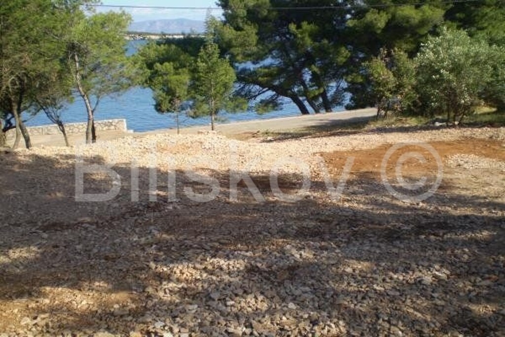 Image 4369766 - 9