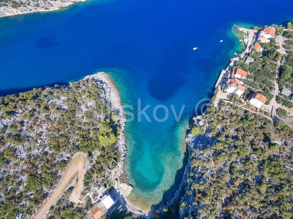 Image 4369766 - 15