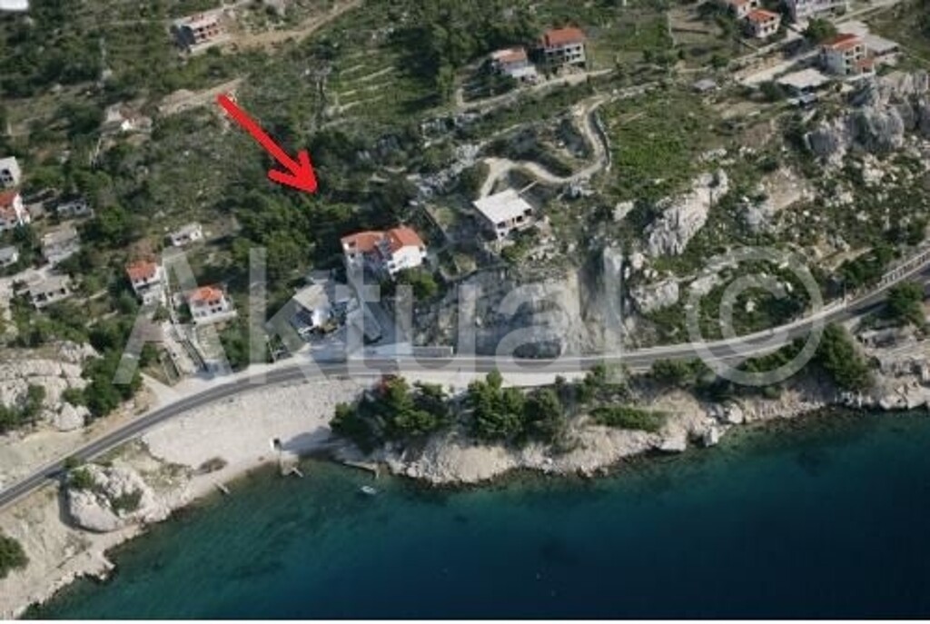 Image 4387895 - 1
