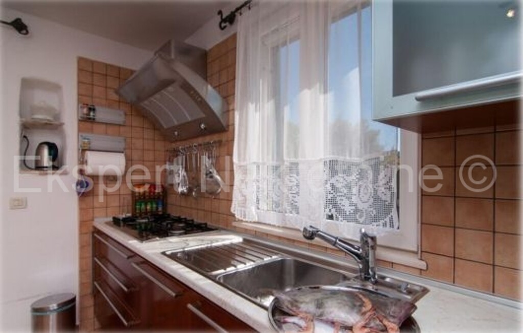 Image 4393103 - 9