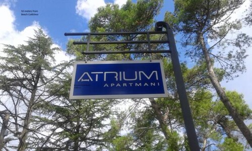 Thumbnail 4404759 - 9