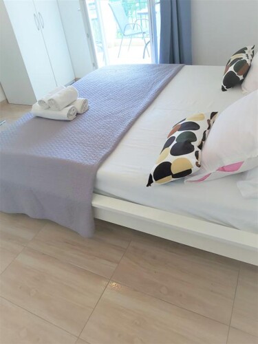 Thumbnail 4405073 - 33