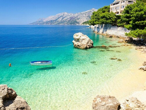 Thumbnail 4405073 - 10