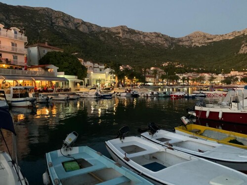 Thumbnail 4405073 - 11