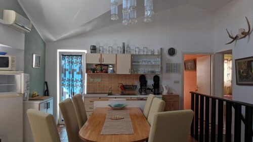 Thumbnail 4405362 - 18