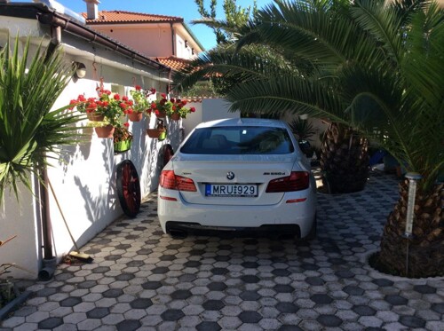 Thumbnail 4405362 - 4