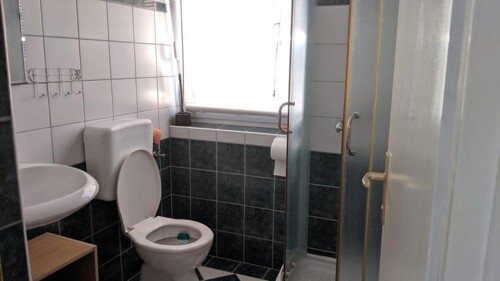 Thumbnail 4405362 - 15