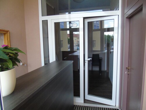 Thumbnail 4405437 - 9