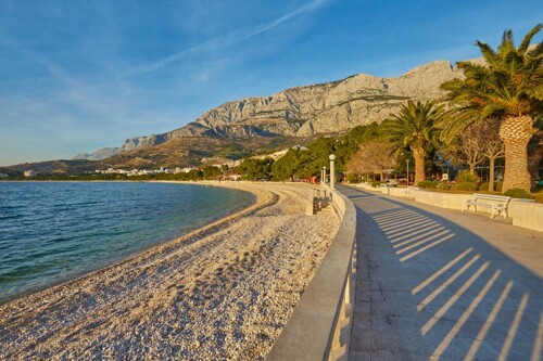 Thumbnail 4405616 - 1