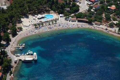 Thumbnail 4405627 - 7