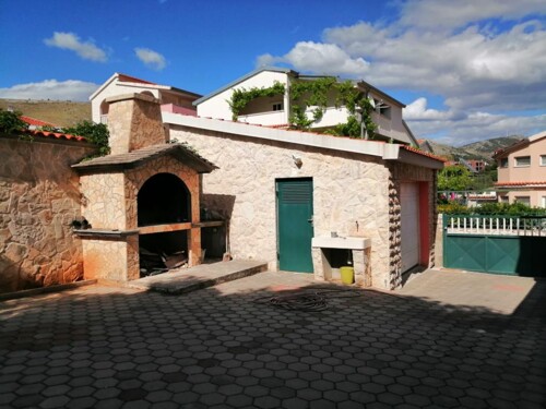 Thumbnail 4405802 - 7