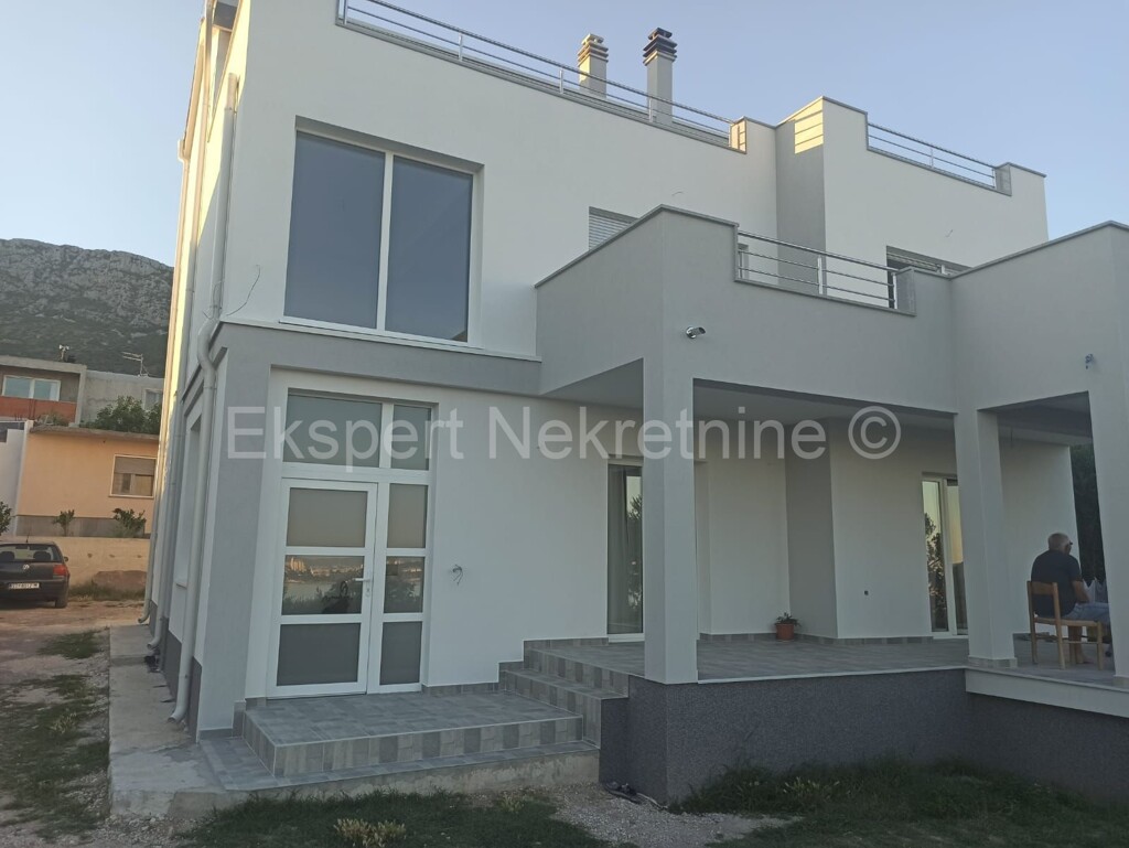 Image 4407353 - 6