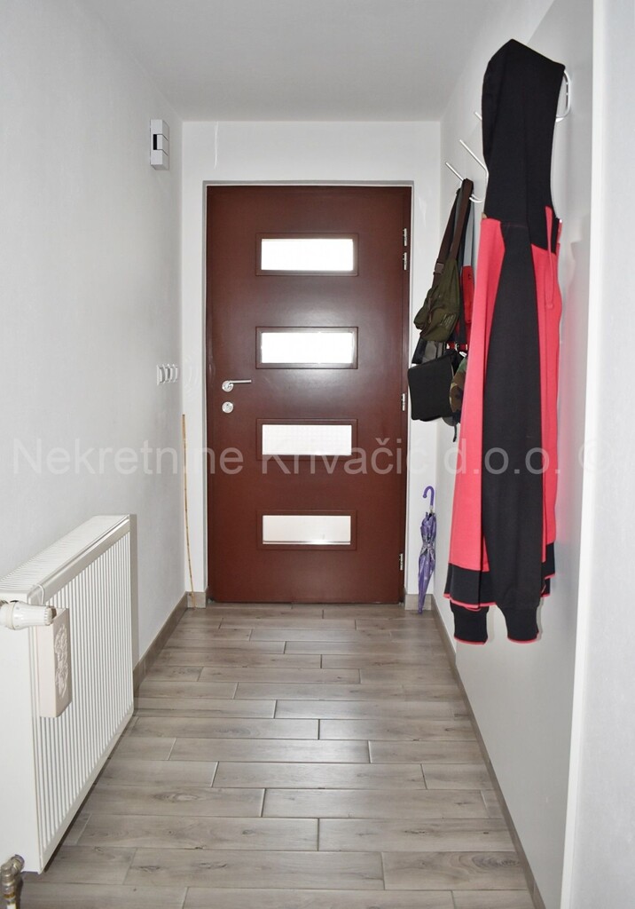 Image 4417636 - 8