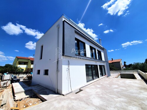 Rovinj-moderna luksuzna vila!